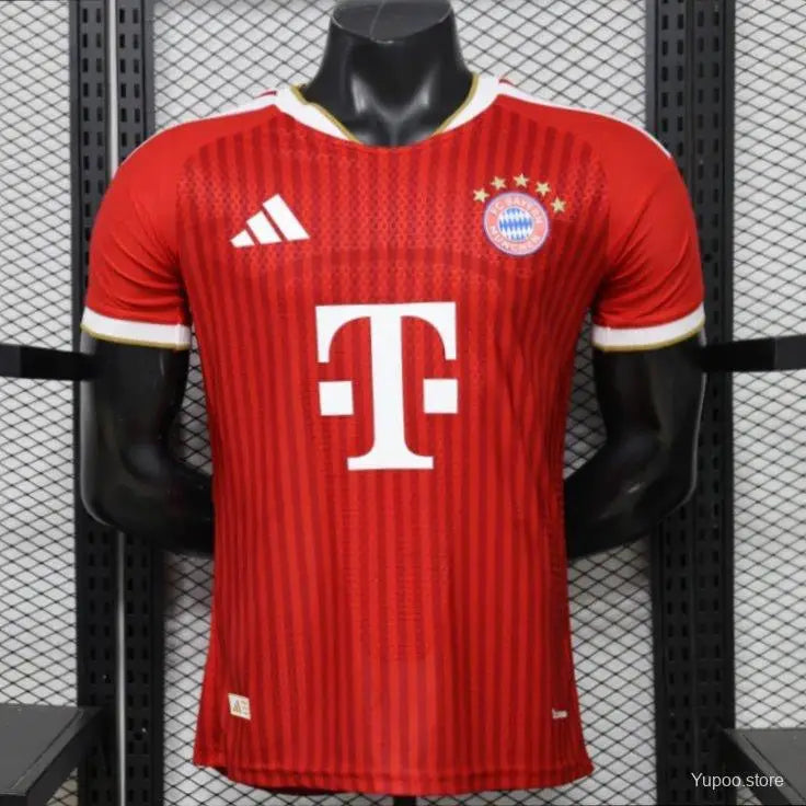 Maillot Bayern 2026/2027  Dom