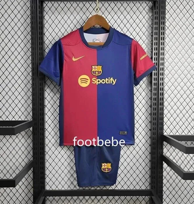 Barcelone complet Enfant 2024 / Domicile