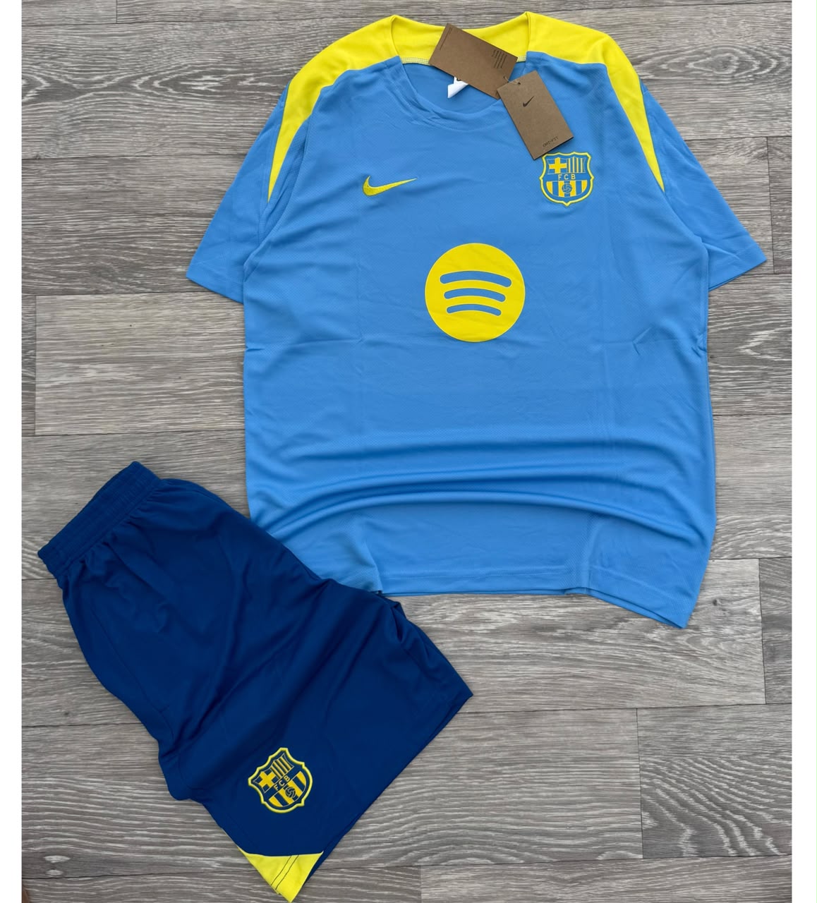 Ensemble Barcelone Bleu clair