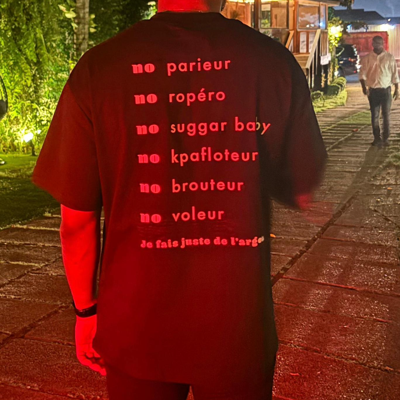 T-SHIRT OVERSIZE "NO BRAND"